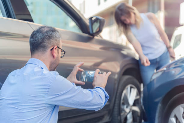Professional Sr22 Insurance technician working in Marin City, CA
